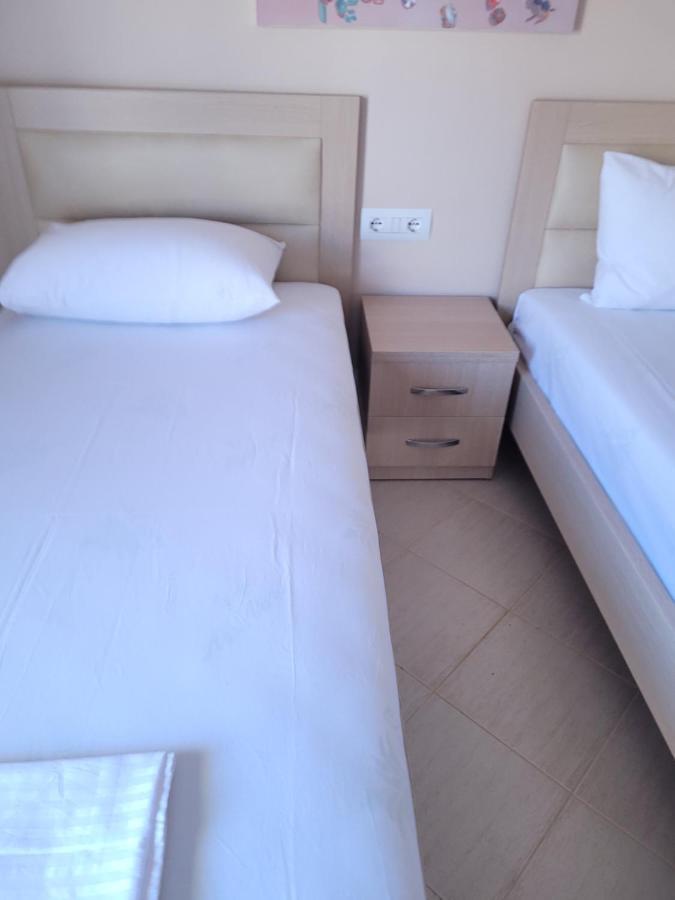 Marina Apartment Саранде Екстериор снимка