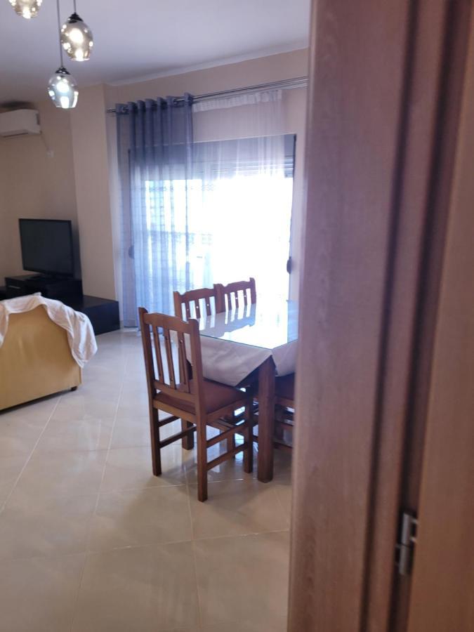 Marina Apartment Саранде Екстериор снимка