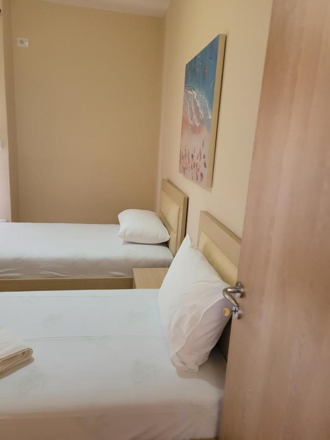 Marina Apartment Саранде Екстериор снимка